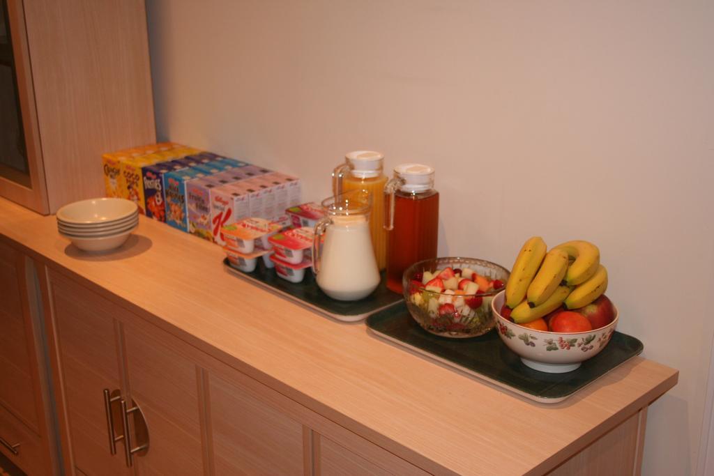 Oakhurst Gatwick B&B Crawley  Zewnętrze zdjęcie