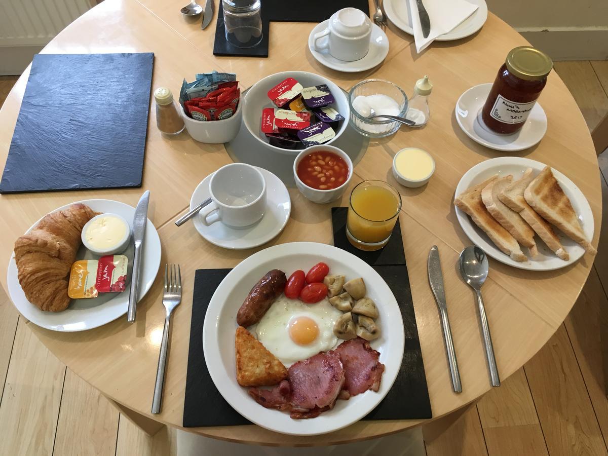 Oakhurst Gatwick B&B Crawley  Zewnętrze zdjęcie